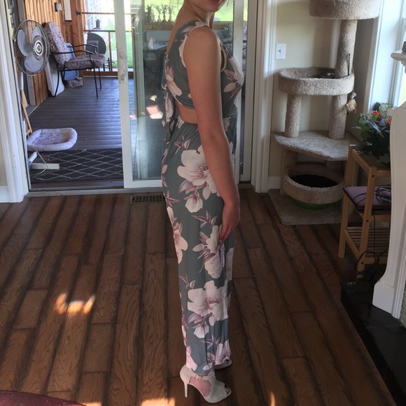 👻Floral Print Jumpsuit M - Picture 3 of 7